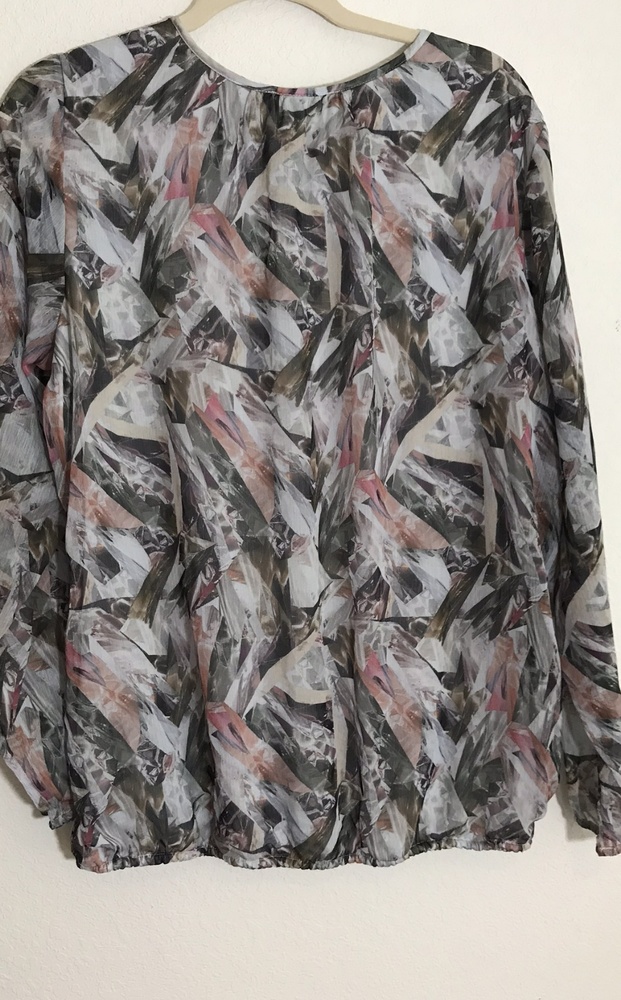 Bonita Eur Sz 42 US 10 Watercolor Look Print Top